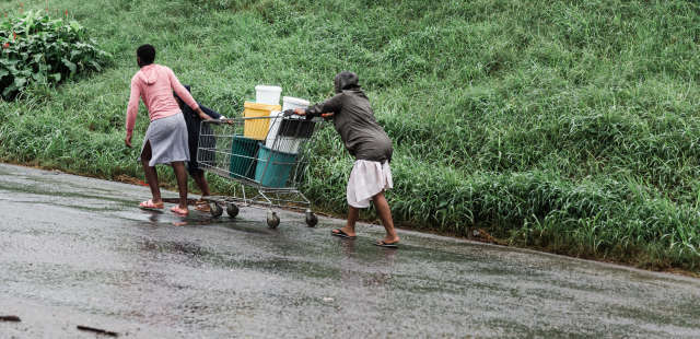 Afrique du Sud : 443 morts après les inondations, les pluies connaissent une accalmie