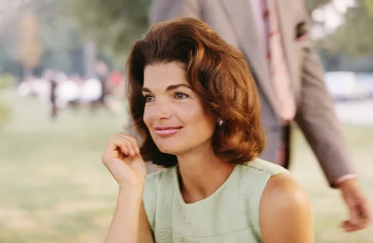 Le parfum préféré de Jackie Kennedy est toujours disponible sur le marché