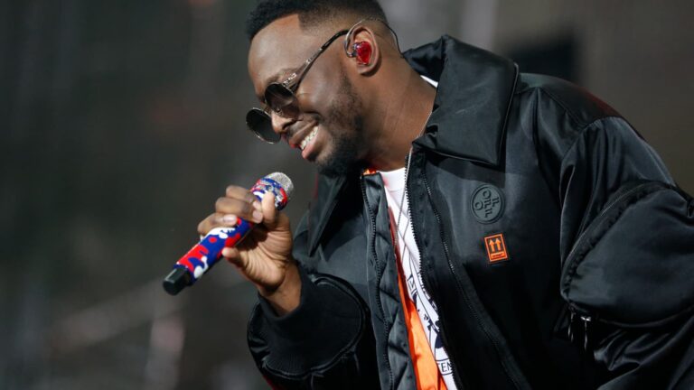 DADJU RÉUNIT LA SEXION D’ASSAUT POUR SON CONCERT AU PARC DES PRINCES