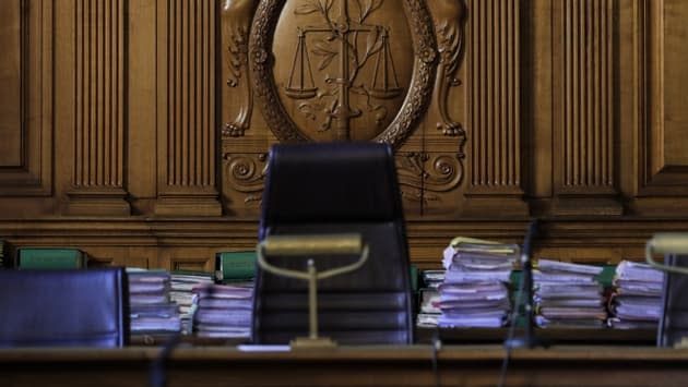 Tours : un chauffard condamné pour avoir sectionné l’oreille de sa victime avec ses dents