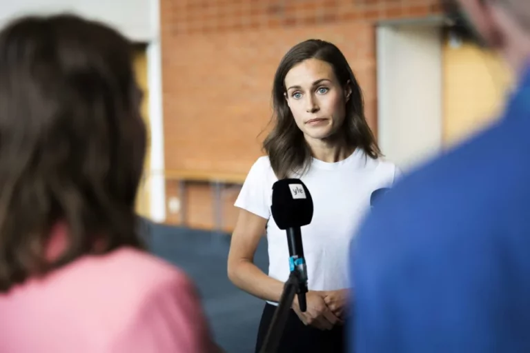 En Finlande, la Première ministre Sanna Marin a fait un test de dépistage de drogues