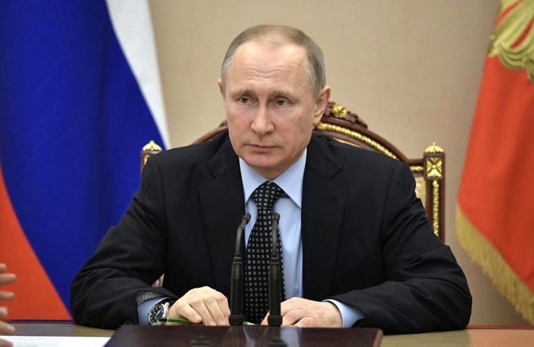 Vladimir Poutine rétablit un prix pour les femmes qui ont 10 enfants ou plus