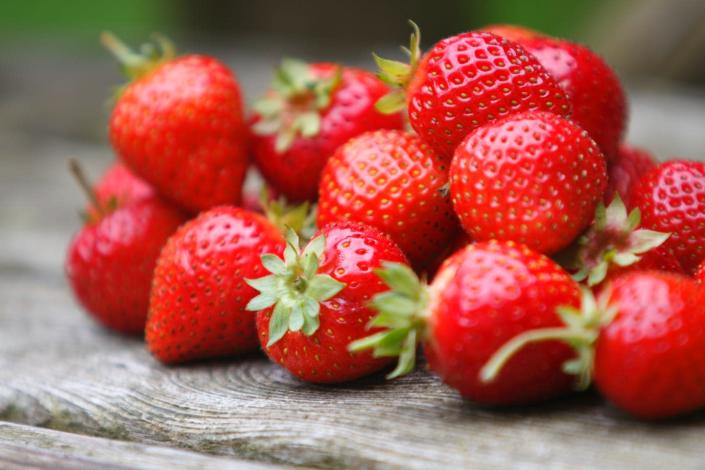 Maladie d’Alzheimer : mangez des fraises pour protéger votre cerveau