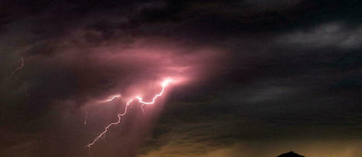 Orages et inondations : cinq départements toujours en vigilance orange