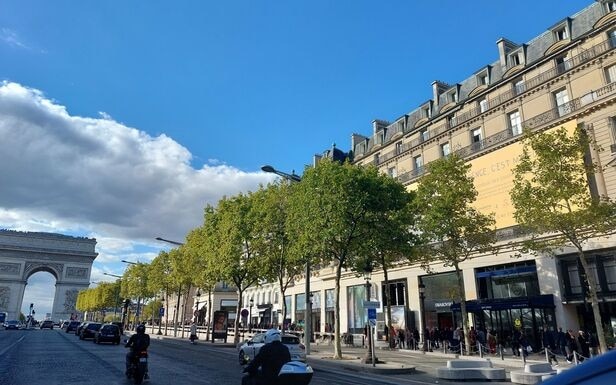Immobilier : à Paris, le 150 avenue des Champs-Elysées a battu un record de prix de vente