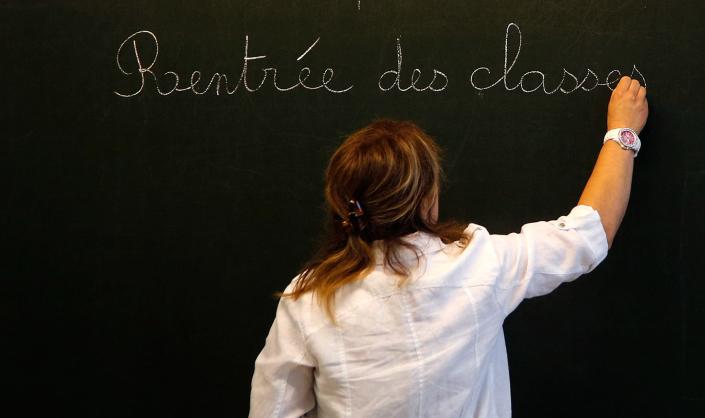 Pénurie d’enseignants : l’appel des profs « en disponibilité » pour travailler à la rentrée