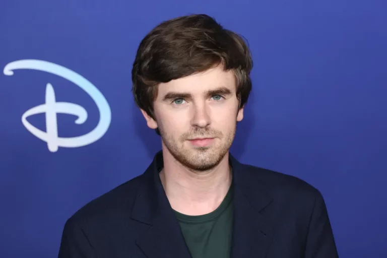 Freddie Highmore, enfant acteur : « Cela ne m’a pas empêché d’avoir l’enfance que j’aurais dû avoir »