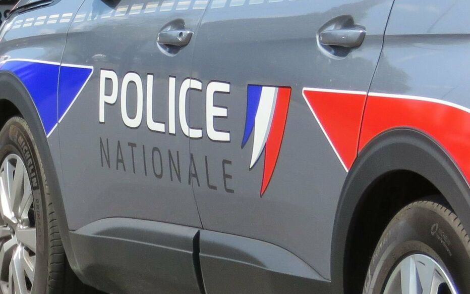 Yvelines : un couple interpellé pour avoir violenté et extorqué leurs enfants