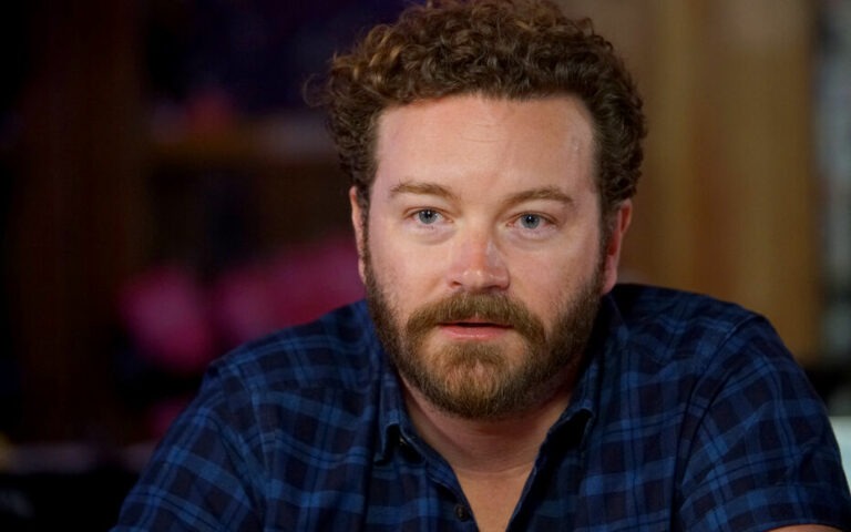 États-Unis : le comédien et scientologue Danny Masterson jugé pour viols