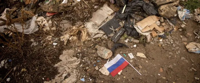 L’armée russe accusée de brûler les cadavres de ses propres soldats dans une décharge de Kherson
