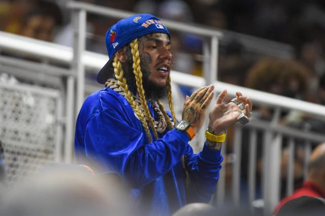 Cuba: la téléphonie mobile indisponible après un rassemblement de fans du rappeur 6ix9ine