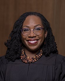 Ketanji Brown Jackson: pour une plus grande diversité au sein de la plus grande instance judiciaire des États-Unis. 