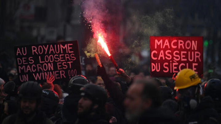 France: après une «mobilisation historique», les syndicats en appellent à Emmanuel Macron