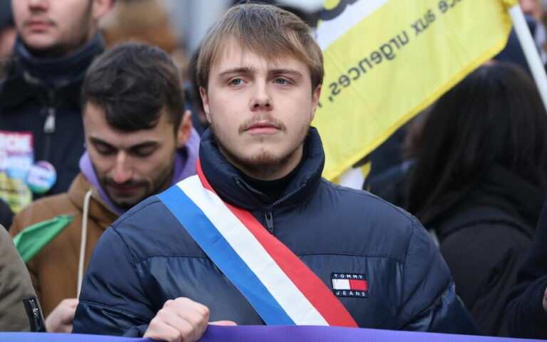 Retraites : le député LFI Louis Boyard lance un « blocus challenge » aux lycéens et étudiants