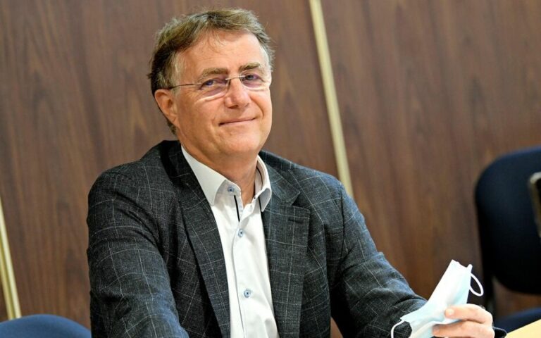 Le maire d’Orléans Serge Grouard quitte le parti LR et dénonce ses «petits jeux politiques»