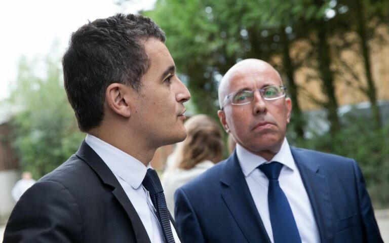 Immigration : entre Darmanin et LR, des mains tendues qui peinent à se trouver