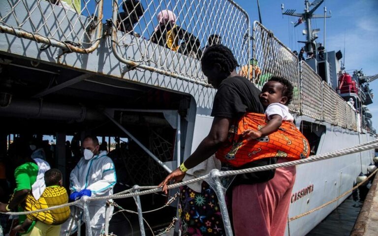 Afflux de migrants à Lampedusa : la présidente de la Commission européenne se rendra sur l’île dimanche