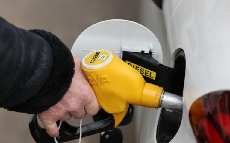 Carburant vendu à perte : des « compensations » prévues pour les stations-service indépendantes