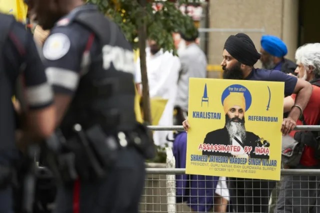 Assassinat d’un leader sikh au Canada: Ottawa désigne l’Inde qui dément, expulsions de diplomates