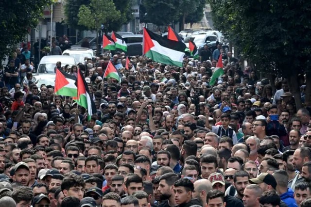 Turquie, Tunisie, Iran… Des milliers de manifestants disent leur colère après la frappe sur un hôpital de Gaza