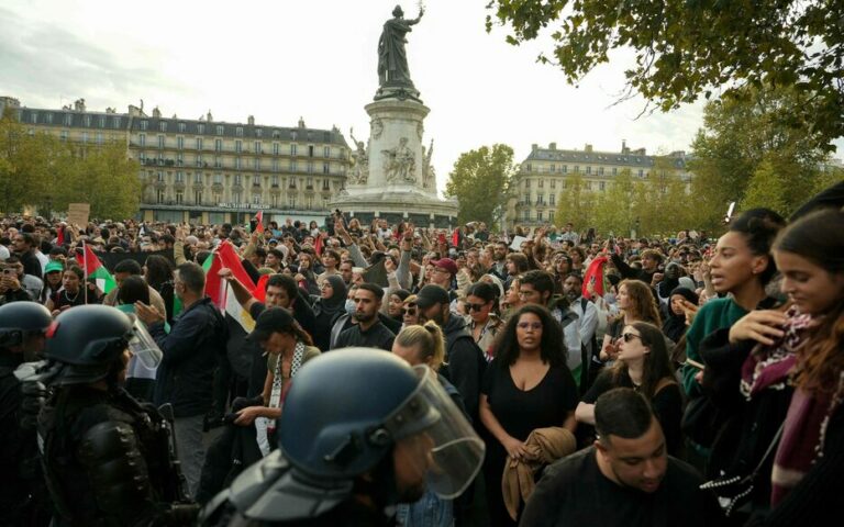 Paris : 3000 personnes à la manifestation propalestinienne, une dizaine d’interpellations