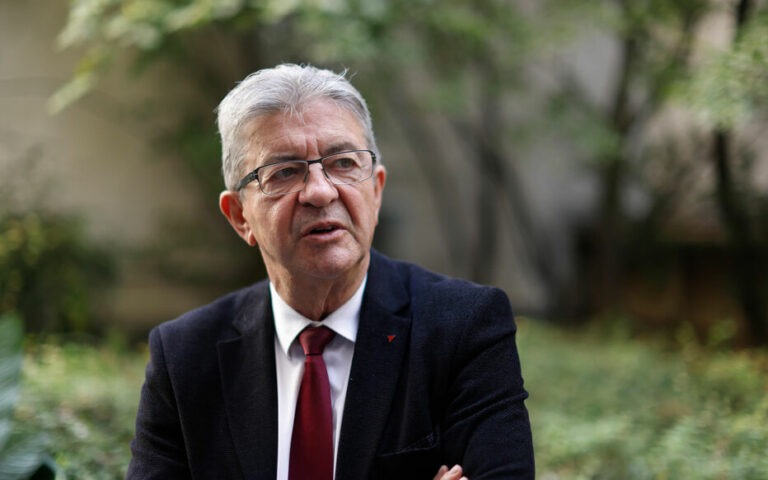 « Bonjour Monsieur Benzema » : Jean-Luc Mélenchon soutient la star du foot après la polémique « Frères musulmans »