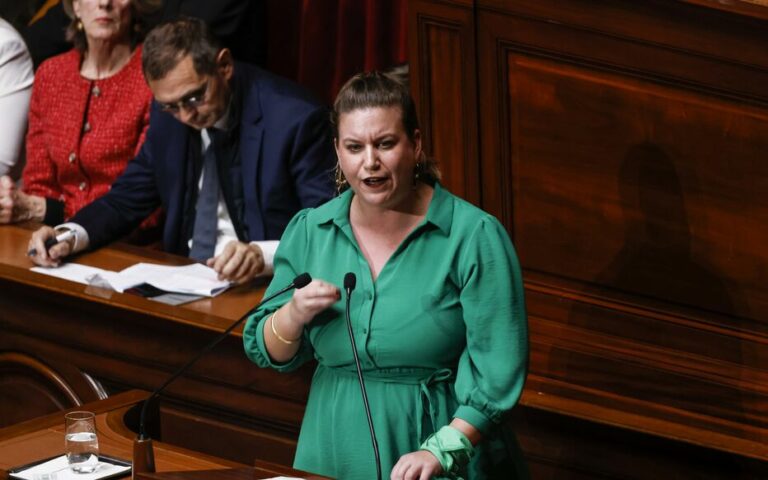 LFI : Mathilde Panot annonce être convoquée pour « apologie du terrorisme »