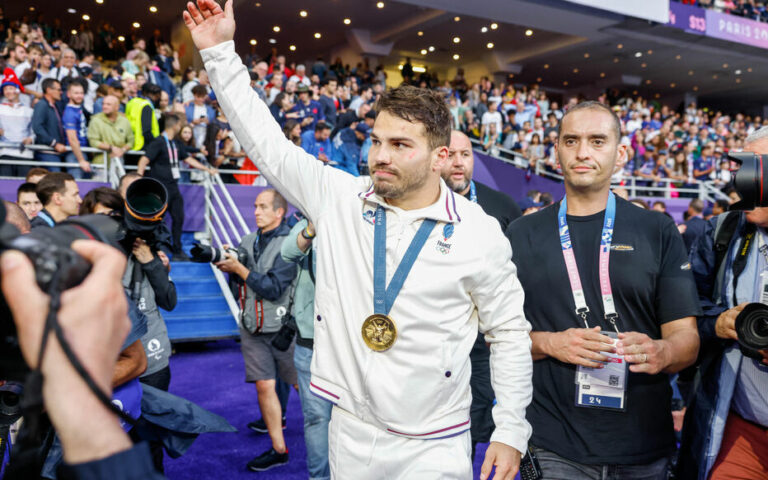 Rugby à 7 : Antoine Dupont sacré meilleur joueur du monde