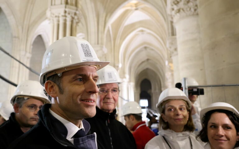 « Un éclat de lumière ! » : à Notre-Dame de Paris, comment le président Macron va en prendre plein les yeux