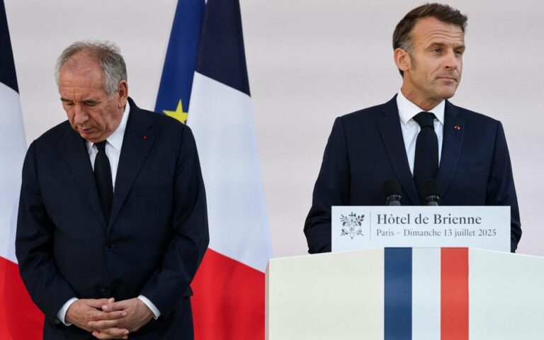 Vote de confiance : Emmanuel Macron reçoit François Bayrou et les chefs du camp gouvernemental à l’Élysée